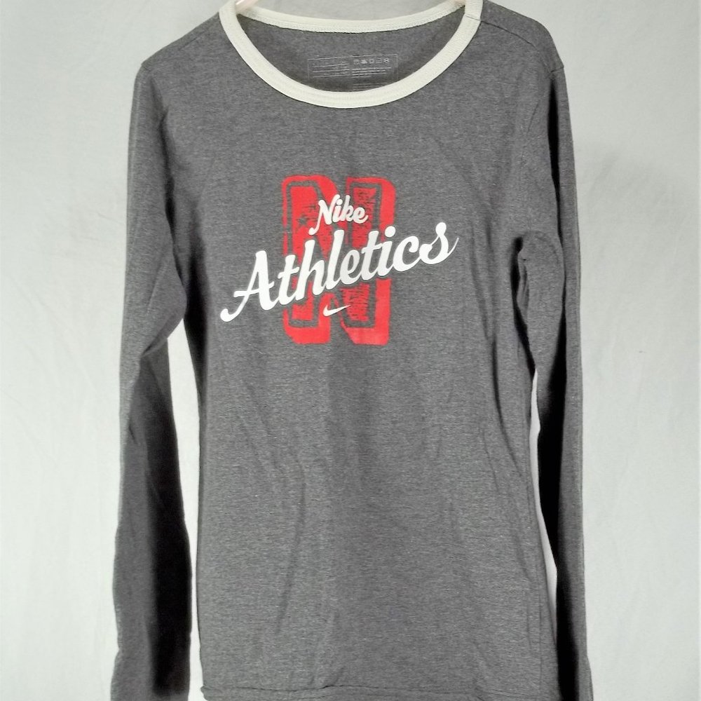 NIKE girls long sleeve t-shirt